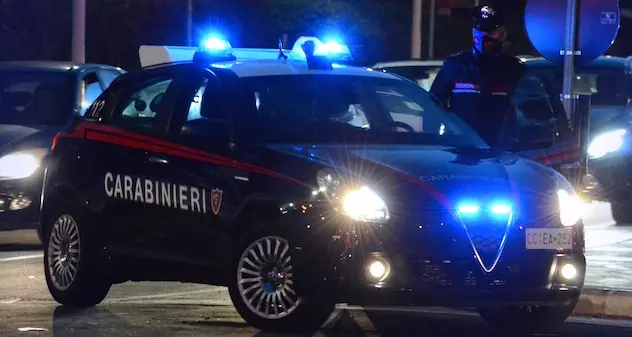 Cagliari. Minaccia diciassettenne con un cacciavite: denunciato