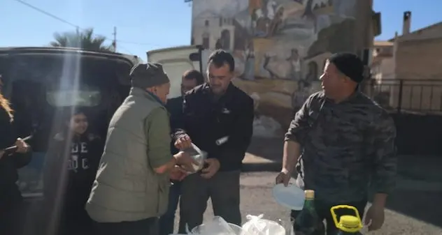 Protesta dei pastori. A Bottidda \"ricotta per tutti\"