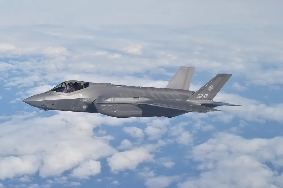 F 35