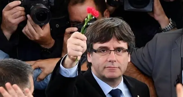 Puigdemont: \"Torneremo ad Alghero da Repubblica libera\"