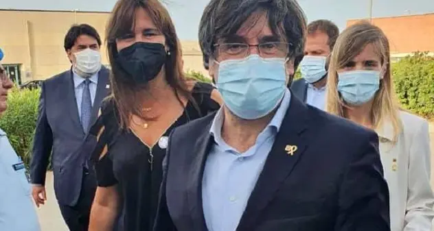 Puigdemont: \"Continuerò a viaggiare, lunedì torno in Belgio\"