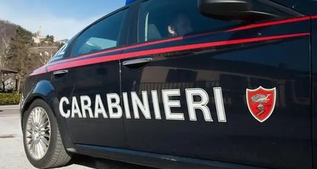 Dramma nel Viterbese: agricoltore sardo uccide la moglie col fucile e poi si toglie la vita