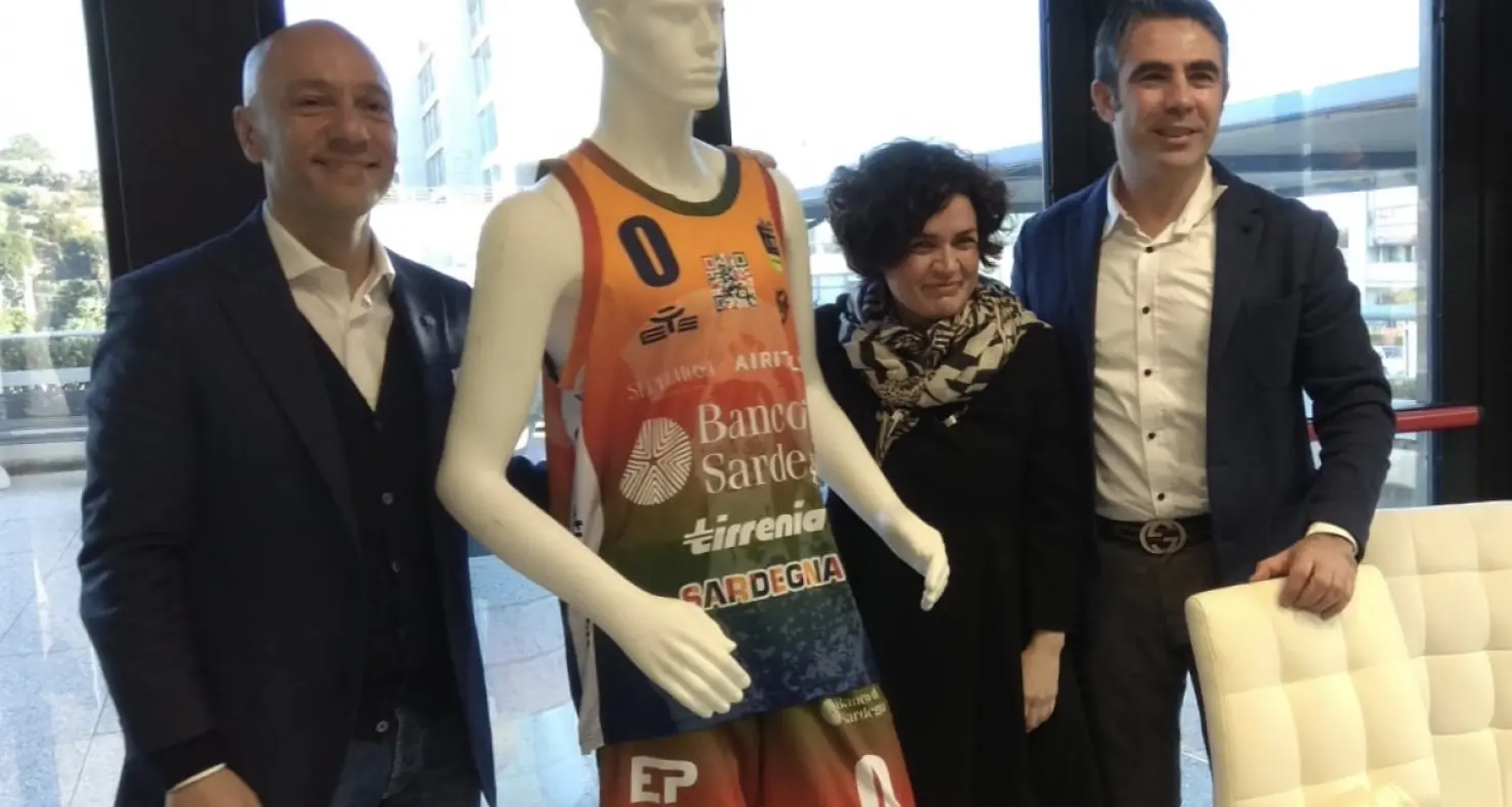 Ecco la maglia special edition della Dinamo Banco di Sardegna