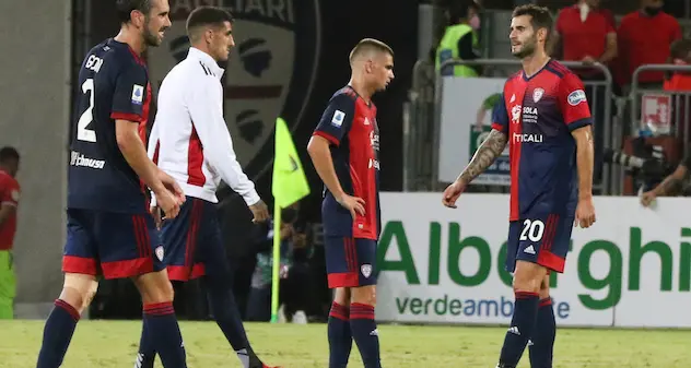 Napoli-Cagliari 2-0, sconfitta senza storia per i rossoblù