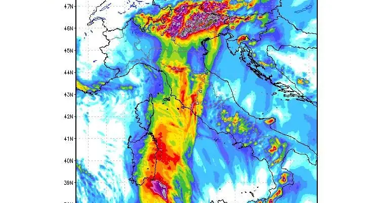 Allerta meteo, ulteriore peggioramento nelle prossime 48h. La parola al meteorologo Matteo Tidili