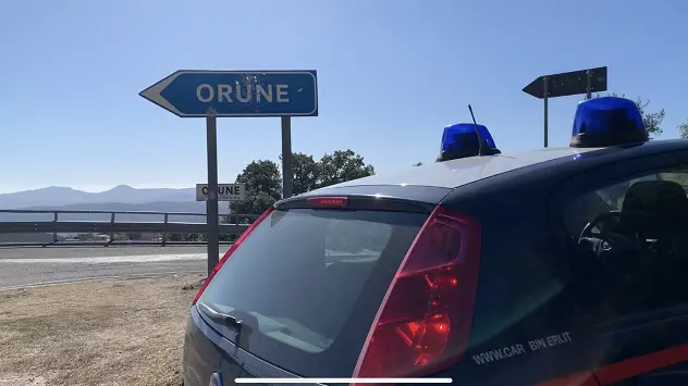 Tentata rapina all'ufficio postale di Orune, malvivente chiude dipendente nel bagno poi scappa