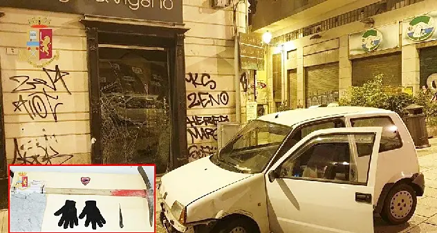 Auto-ariete rubata contro l’ottico di piazza Costituzione. La Polizia arresta “il re delle spaccate”