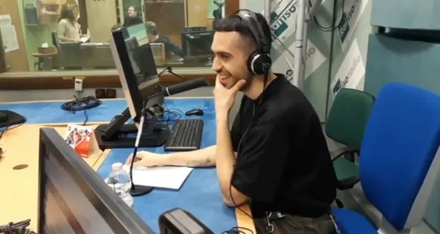 Mahmood, la Sardegna nel cuore. Canta 'No potho reposare', \"Mamma me la faceva ascoltare da piccolo\"