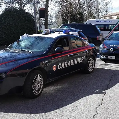 Villasor. Sorpreso a rubare cosmetici: 17enne algerino in manette
