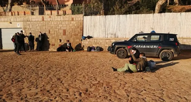 Venti migranti sbarcati in Sardegna questa mattina a Porto Pino e Teulada