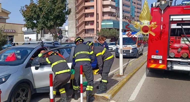 Sassari. Tamponamento in via Predda Niedda: tre persone all’ospedale