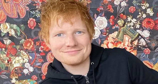 Ed Sheeran positivo al Covid, stasera ospite collegato a “Che tempo che fa”