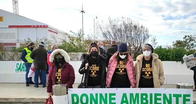 Cambiamenti climatici, sit-in degli ambientalisti sardi a Roma