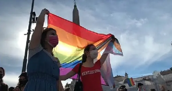 Proteste a Cagliari contro affossamento Ddl Zan in Senato