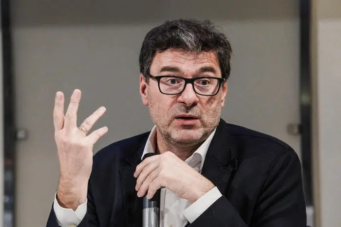 Il ministro  dello sviluppo economico Giancarlo Giorgetti al convegno \\u201CIl piano Nazionale di ripresa e resilienza effetti per il Piemonte e per Torino\". Torino 26 settembre 2021 ANSA/TINO ROMANO