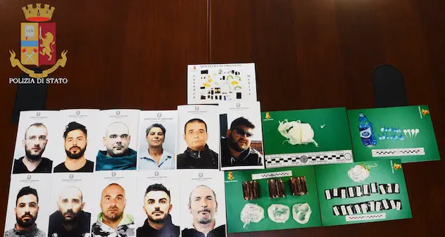 Spaccio di droga: sgominata banda di 13 persone