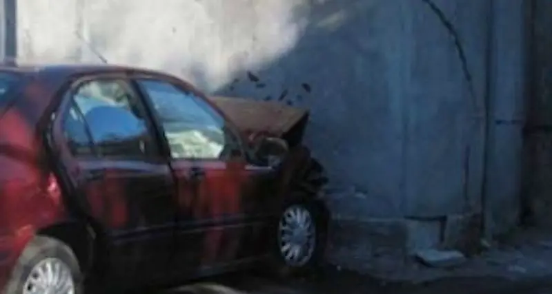 Loiri Porto San Paolo (OT). Distrugge la macchina della moglie ma finge un furto