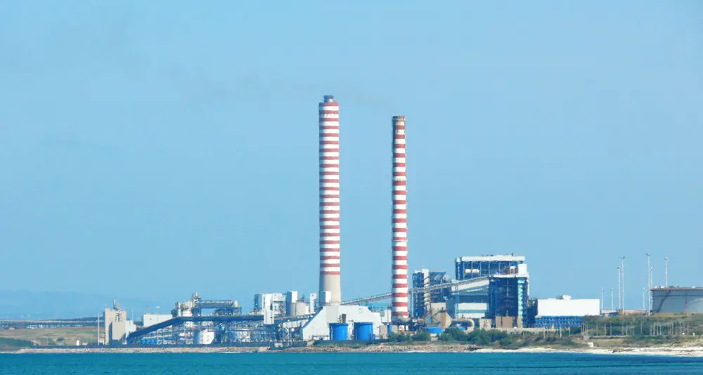 Fiume Santo. Indagato per inquinamento il direttore della centrale E.On