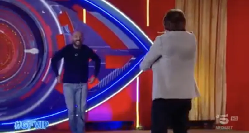 Da Ovodda al Grande Fratello: Giuseppe, il collaboratore di Giucas Casella, fa il suo ingresso nella casa più spiata d'Italia