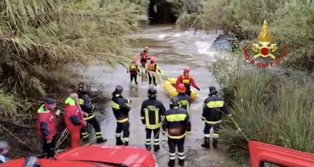 Finisce con il fuoristrada nel Rio Quirra: paura per un uomo di Arzana