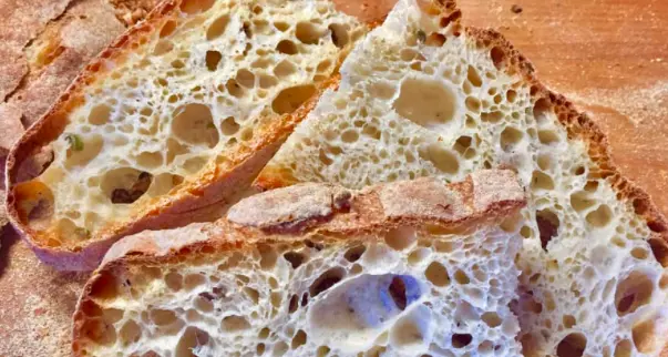 La rivoluzione della lievitazione di pane e pizza arriva dalla Sardegna