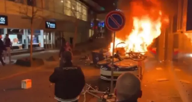 Rivolta no vax a Rotterdam, almeno 7 feriti e decine di arresti