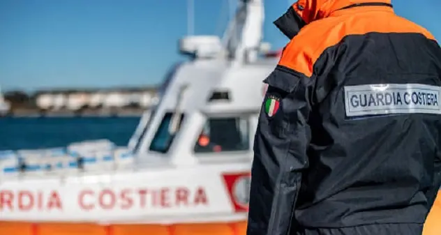 Oltre 320 kg di pescato sequestrato in ristoranti del nordest dell'Isola