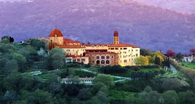 Violenza sulle donne: una riflessione dal Monastero delle Carmelitane scalze di Nuoro