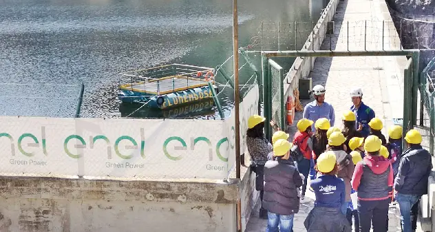 I ‘piccoli Ciceroni’ presentano la diga Bau Muggeris di Enel Green Power