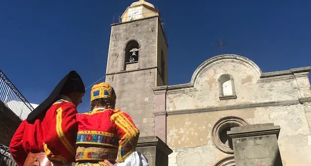 Case in granito, balconi di legno, tradizioni popolari. I più bei borghi di montagna in Sardegna