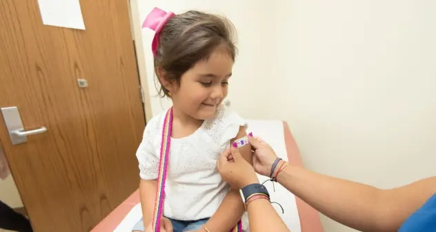 Vaccini bimbi: boom di prenotazioni in Sardegna, 2600 in 6 ore