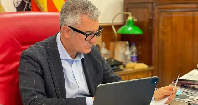 Anche Alghero rinuncia a feste in piazza e concerti: tutto annullato per Capodanno