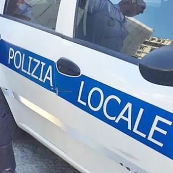 A Sassari batte forte il cuore della Polizia locale, tra doni e donazioni di sangue