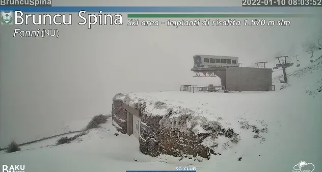 Fonni: nevica a Bruncu Spina e Su Separadorgiu