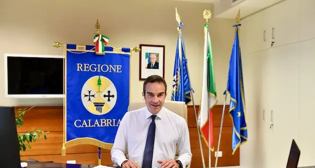 Covid, il presidente della Calabria: \"Voglio lockdown selettivo, i no vax stiano a casa\"