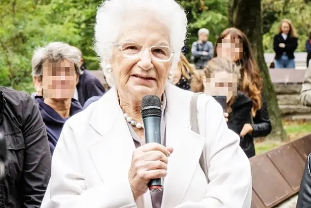 Foto LaPresse - Matteo Corner\\r\\n06/10//2019 Milano (Ita)\\r\\nCronaca\\r\\nCerimonia di inaugurazione del Giardino dei Giusti al Monte Stella\\r\\nNella foto: Liliana Segre\\r\\n\\r\\nNews\\r\\nOpening ceremony of the Giardino dei Giusti at Monte Stella\\r\\nIn the photo: Liliana Segre