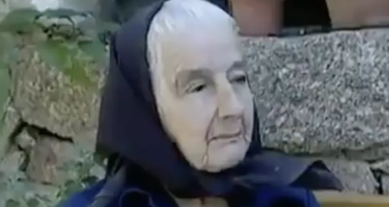 L'ultimo viaggio di tzia Gavina. Addio alla nonnina di Lollove che aveva conquistato tutti