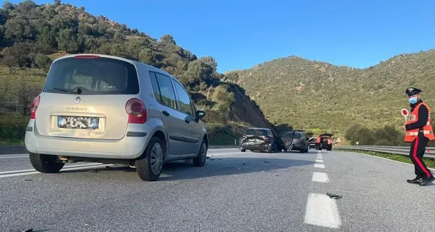 Incidente lungo la SS 125: tamponamento a catena all'altezza di San Vito