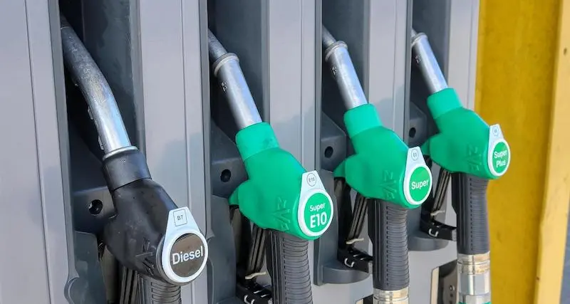 Costo della benzina alle stelle