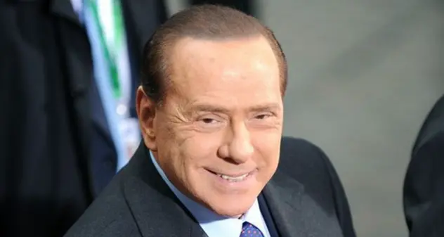 Berlusconi dimesso dall'ospedale San Raffaele