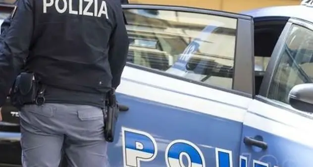 Maxi operazione della Polizia a Cagliari contro l’immigrazione clandestina: numerosi arresti e perquisizioni