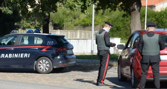 Cagliari: in giro con l’auto della madre, ma non ha mai preso la patente