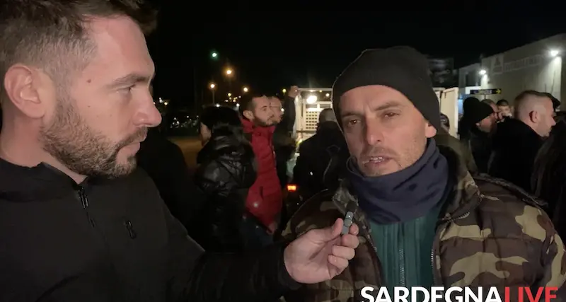 La risposta dei pastori sardi a Paperissima: \"Noi profumiamo di dignità\"