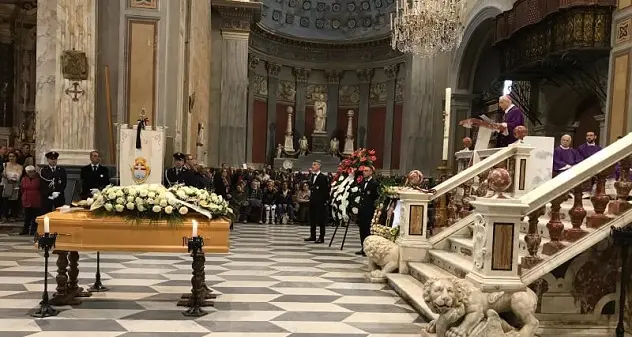 Nella Cattedrale di Oristano l'ultimo saluto ad Angela Nonnis