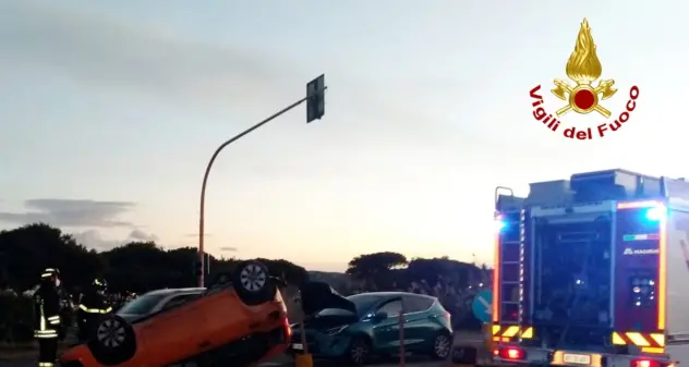 Cagliari. Tre autovetture coinvolte in un incidente stradale sul Lungomare Poetto