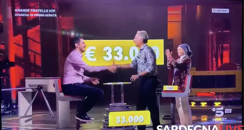 Fabrizio di Villamassargia vince 33 mila euro nel programma Avanti un altro da Paolo Bonolis