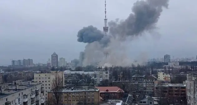 Ucraina: colpita la torre della Tv di Kiev