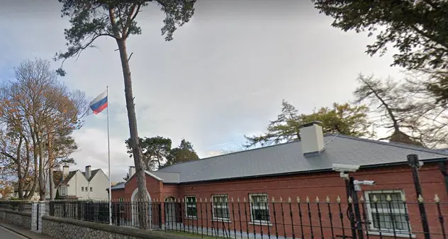 Camion contro l'ambasciata russa a Dublino