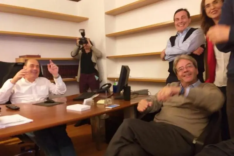 Il segretario del Pd Nicola Zingaretti e il presidente  Paolo Gentiloni nella sede del Pd al Nazareno, Roma 26 maggio 2019 ANSA/ UFFICIO STAMPA PD +++ EDITORIAL USE ONLY NO SALES NO ARCHIVE +++ 