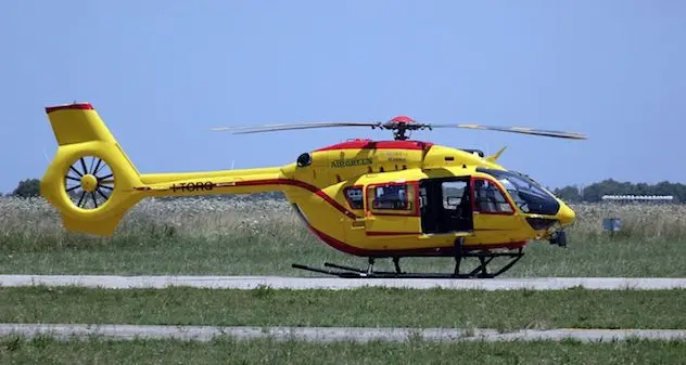Esplode narghilè mentre fuma: 20enne di Argentiera all'ospedale in elisoccorso
